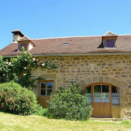 Cozy Holiday Home In Alvignac With A Private Pool Feriehus *