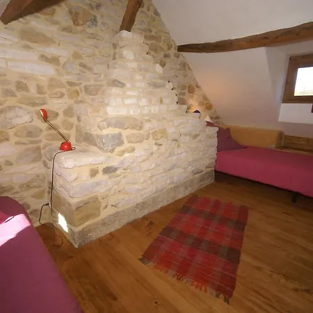 Feriehus Cozy Holiday Home In Alvignac With A Private Pool *
