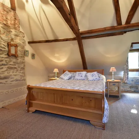 Feriehus Cozy Holiday Home In Alvignac With A Private Pool