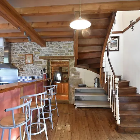 Cozy Holiday Home In Alvignac With A Private Pool Feriehus