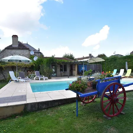 Cozy Holiday Home In Alvignac With A Private Pool Alvignac