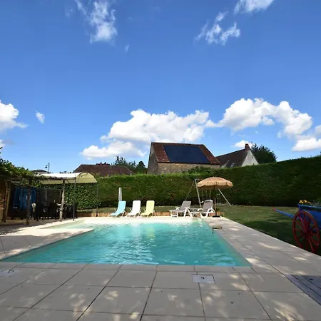 Cozy Holiday Home In Alvignac With A Private Pool * Alvignac