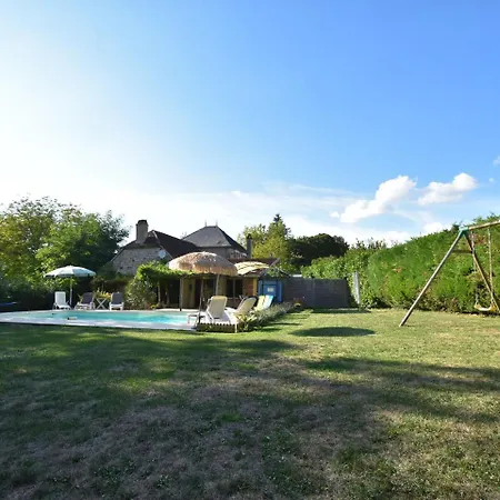 Cozy Holiday Home In Alvignac With A Private Pool * Alvignac