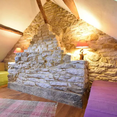 Feriehus Cozy Holiday Home In Alvignac With A Private Pool *